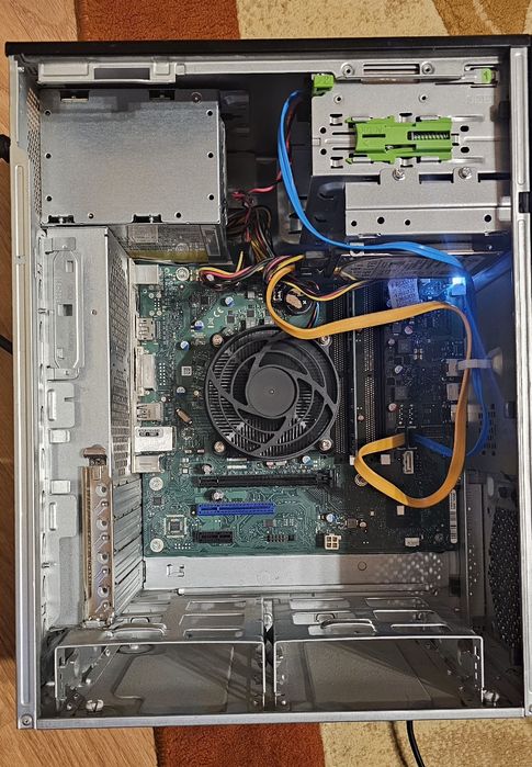 Pc Fujitsu Esprimo P558