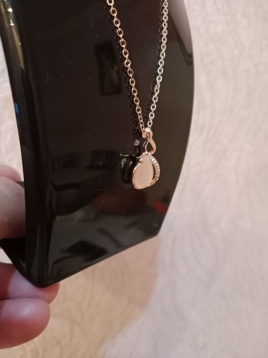 Новый комплект качественной бижутерии цепочка+кулон+сережки