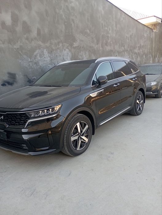 Kia Sarento 7talik sotiladi