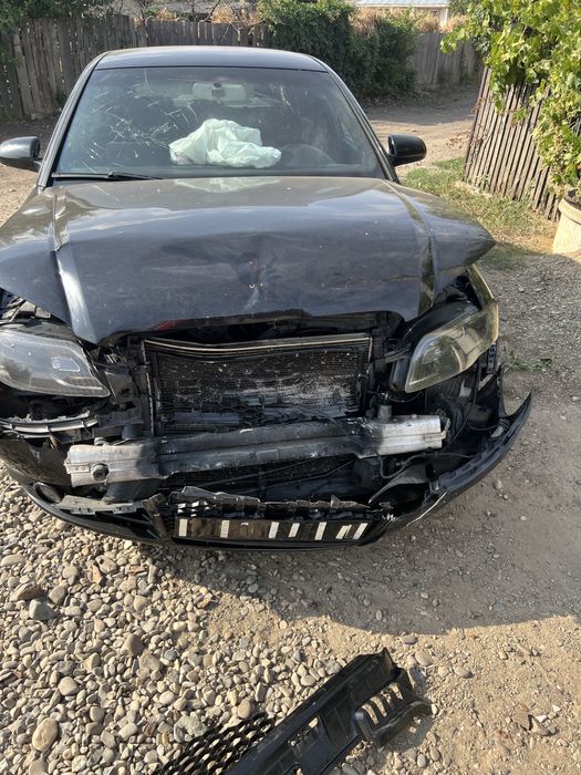 Audi A4 B7 cu dauna