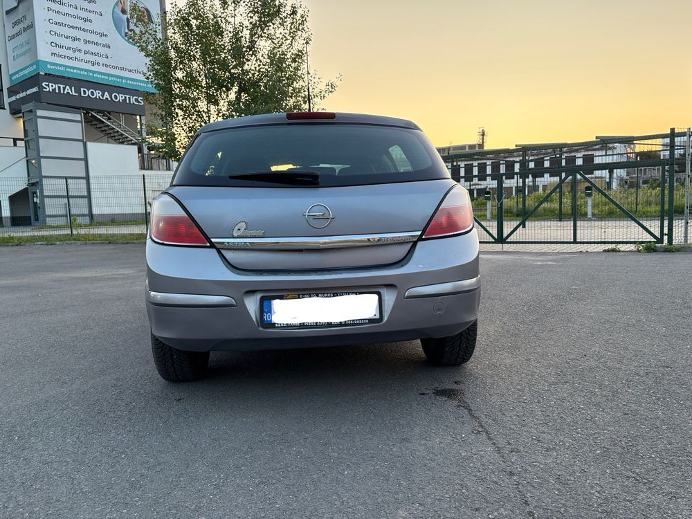 Opel Astra H  1.6i  AN 2005