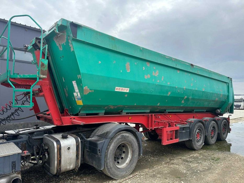 Iveco Stralis Euro V 450 CP + semiremorca basculabila Kempf