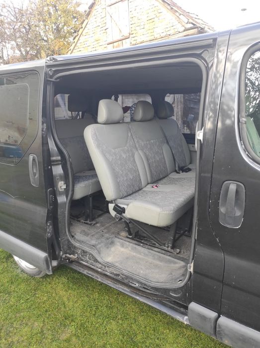 Opel vivaro 1.9 autoturism