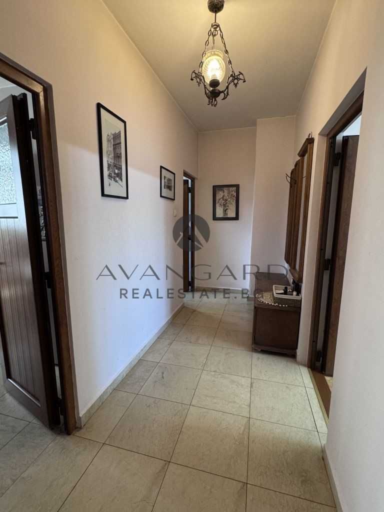 Продава се Двустаен апартамент в Пловдив, Христо Смирненски - 64 кв.м за 1391 €/кв.м - Снимка #10