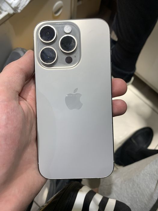 Iphone 15pro 256gb