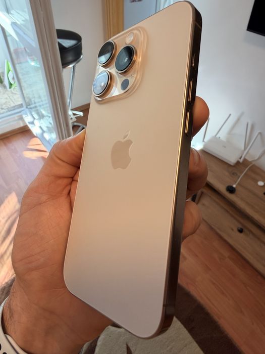 Iphone 16 Pro Baterie 100%