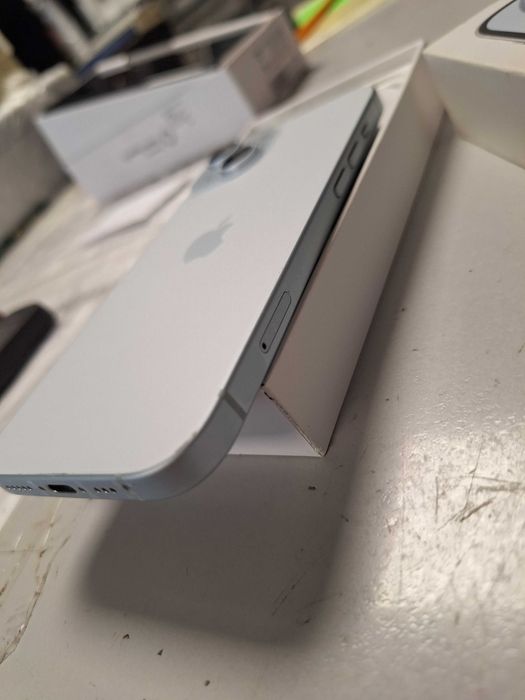 iPhone 15 128GB 90%
