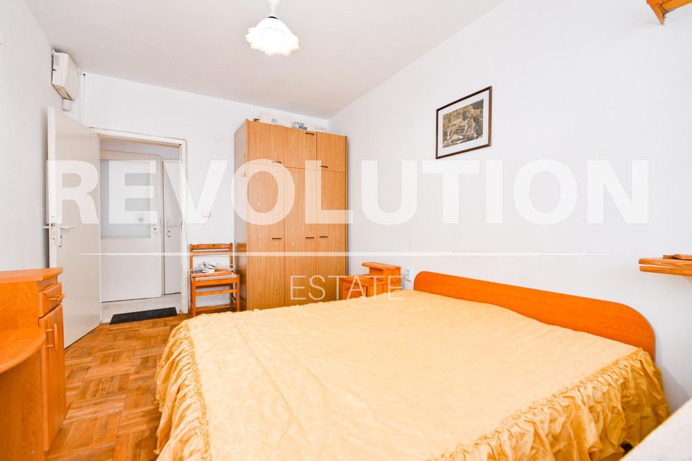 Дава се под наем Четиристаен апартамент в София, Витоша - 100 кв.м за 600 € - Снимка #3