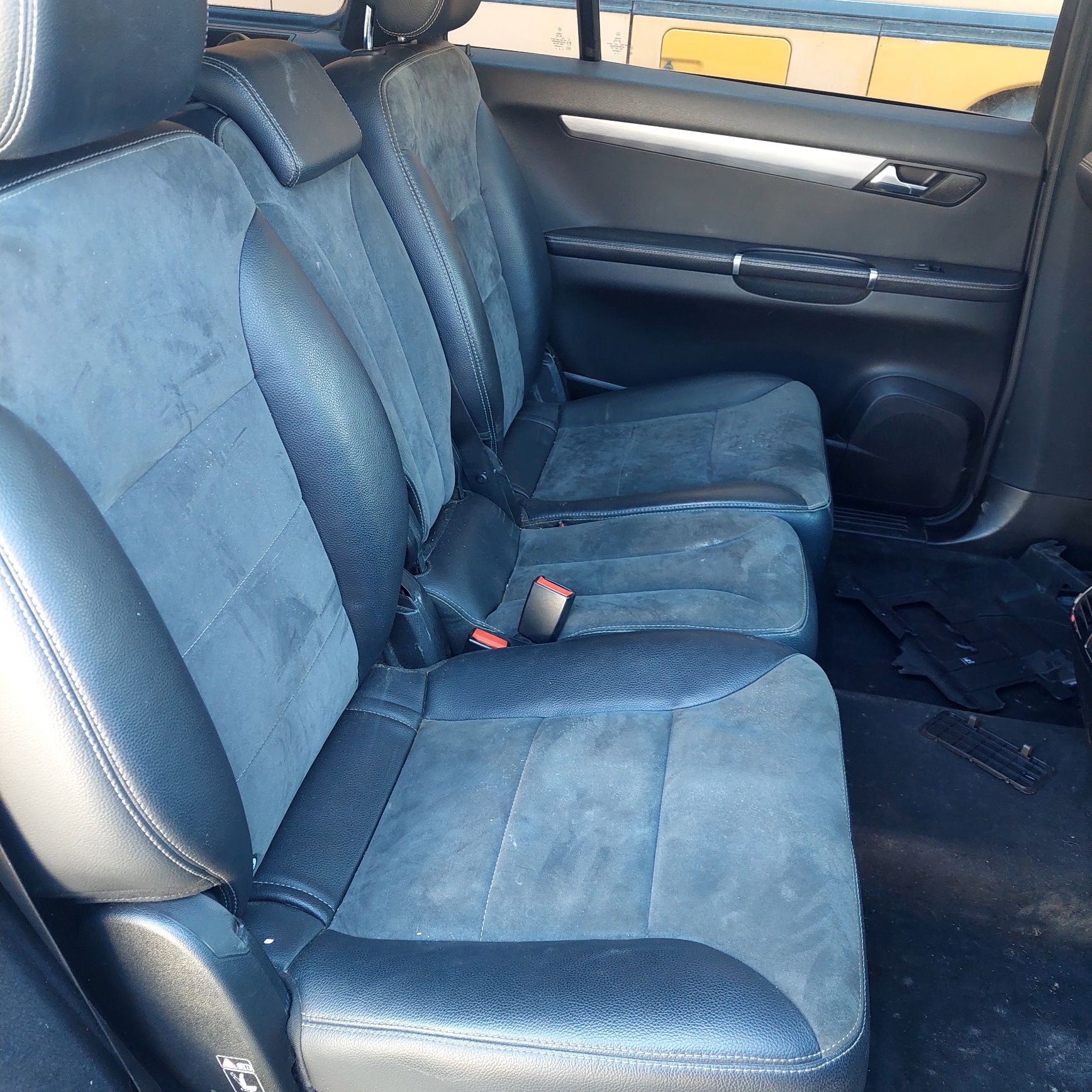 W251 На части Мерцедес Ер класа Mercedes R class facelift