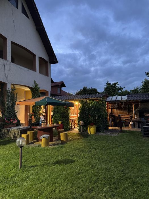 Oferim spre inchiriere camere in Micești