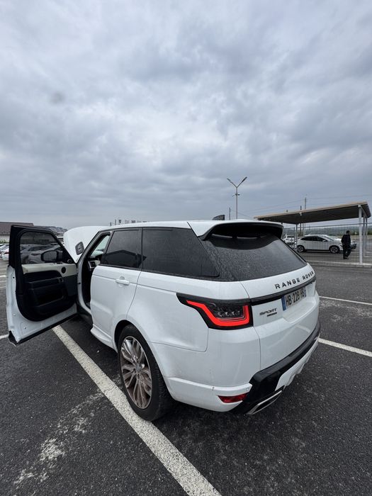 Range Rover Sport Hse Facelift Alb perla 306 cp probleme la motor