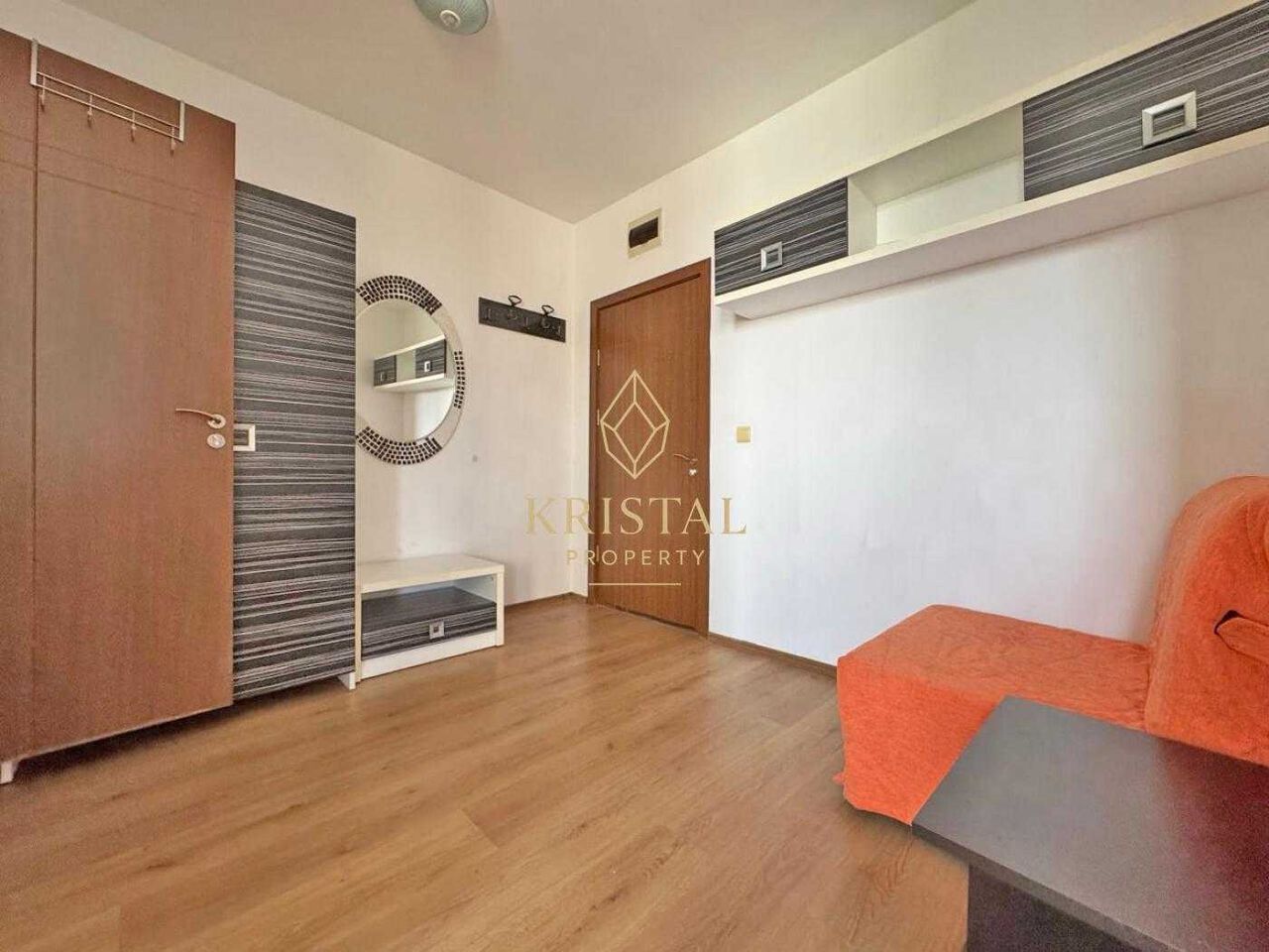 Продава се Двустаен апартамент в к.к. Слънчев бряг - 65 кв.м за 1016 €/кв.м - Снимка #8