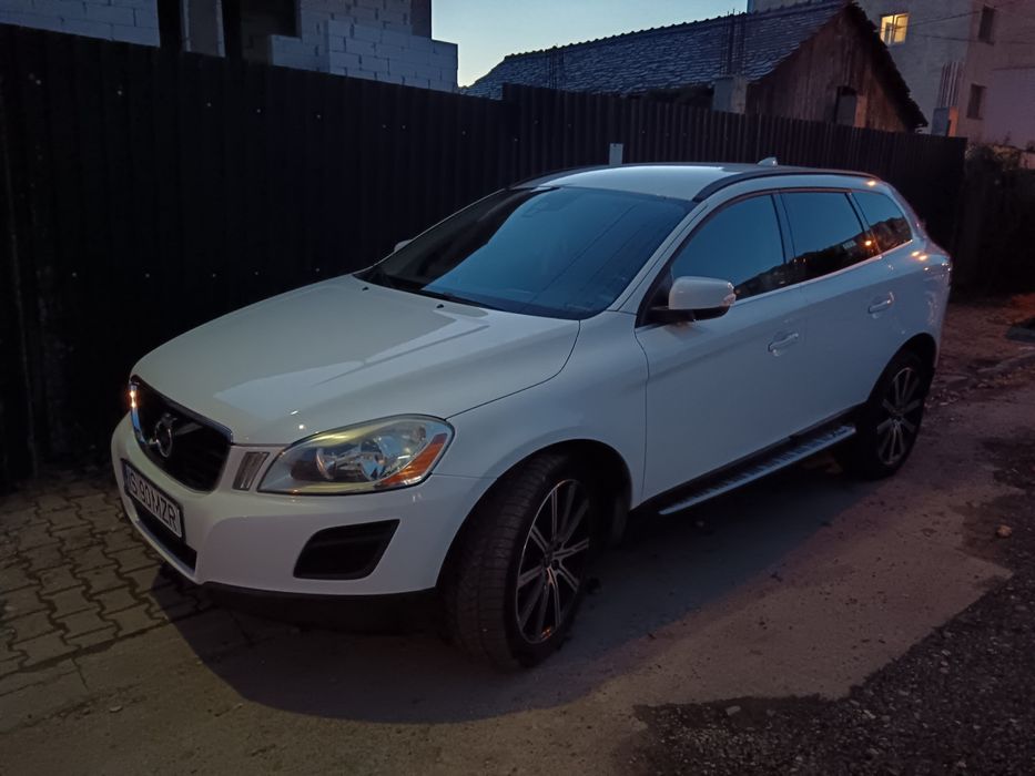 Volvo XC60.2011.
