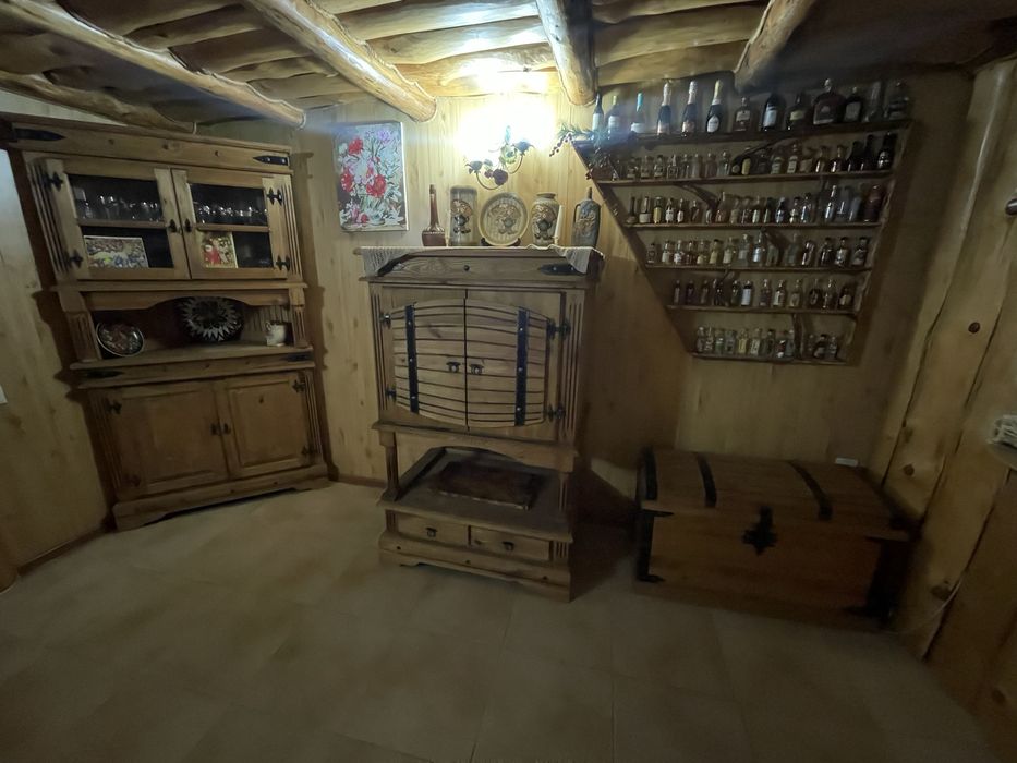 Мебель винтажная