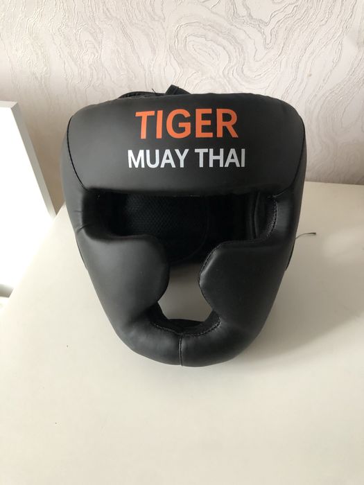 Продам Шлем для мма