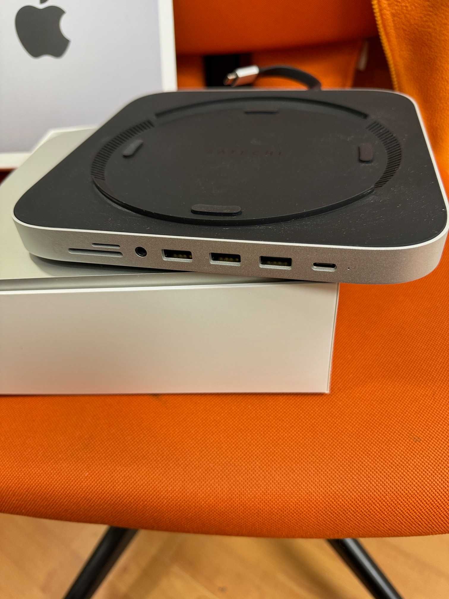 Mac Mini M1 si dock Satechi