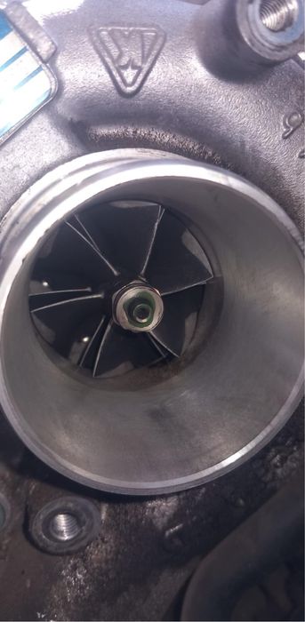 Турбина за 2.7 тди 180 кс