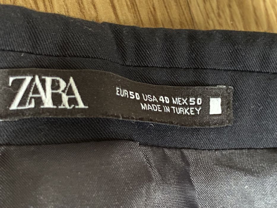 Costum Zara pt barbati - slim fit - nou