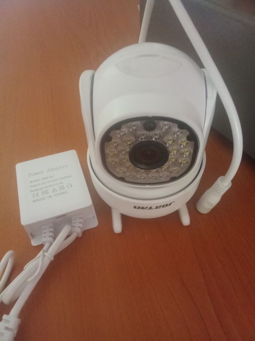 2 Camere supraveghere