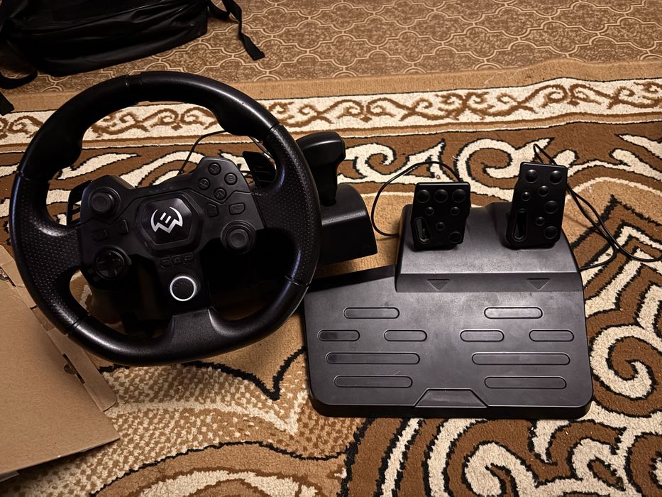 Продам игровой руль Sven gc-W900