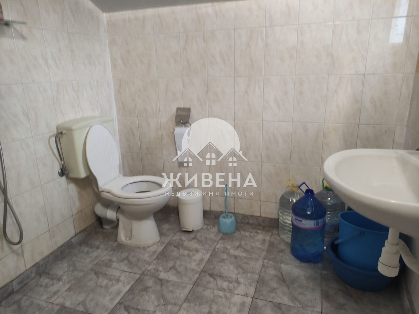 Продавам къща в с.Хаджи Димитър, общ. Каварна