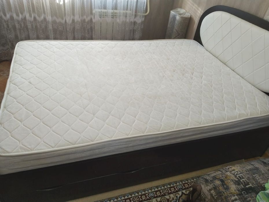 Продам кровать 140*200