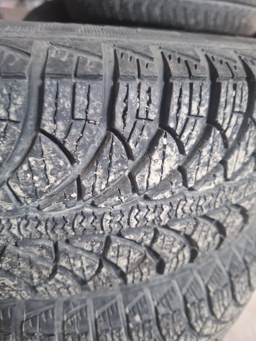 Anvelope cu jante Dacia spring