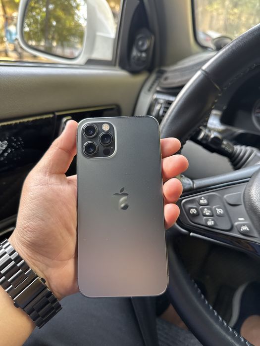Iphone 12 pro black
