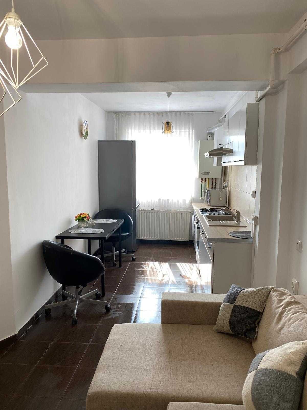 Apartament cu 2 camere, etaj intermediar, Stejarului