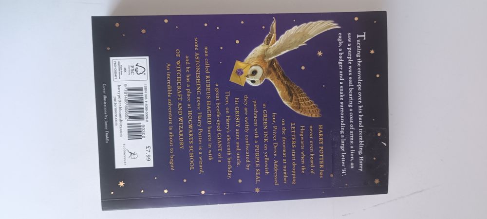 Продам книгу Гарри Поттер