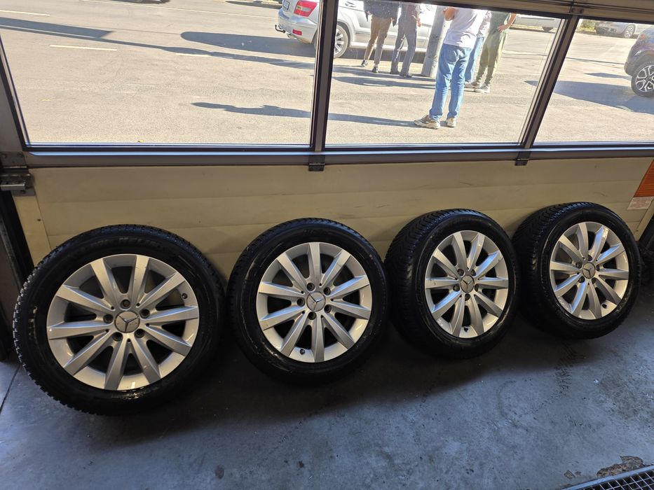 Set Jante & Cauciucuri iarna Mercedes R16 & Michelin