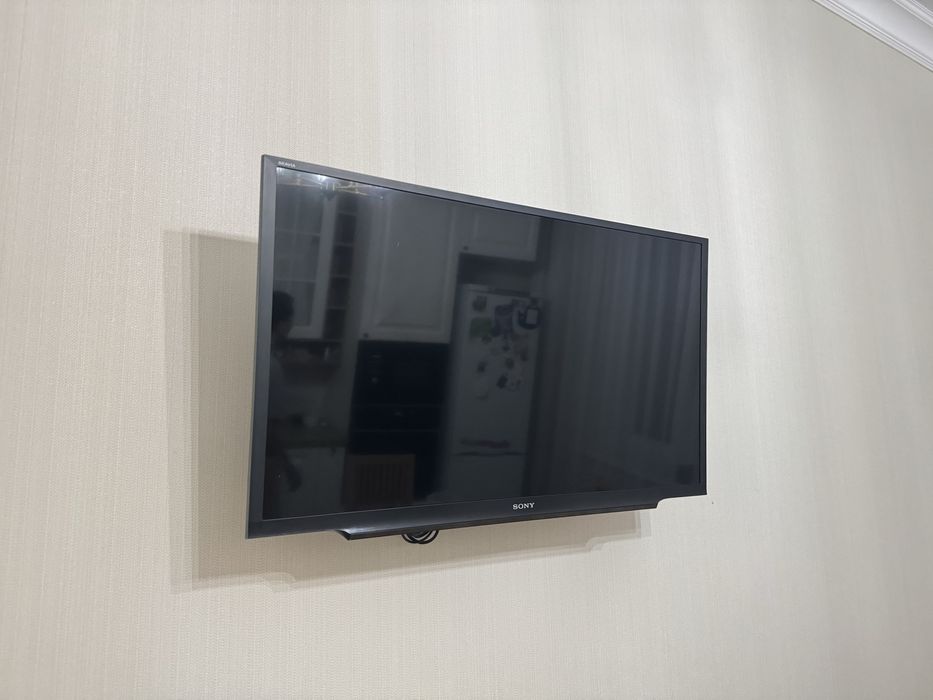 Срочно продам телевизор 45-50 дюймов