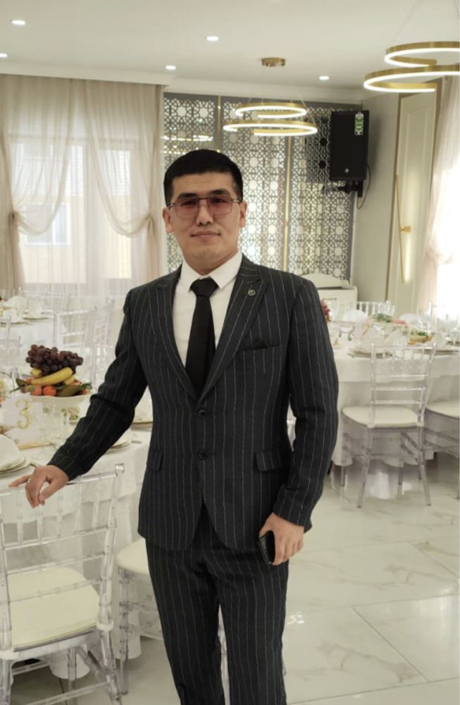 Тамада, Асаба, той және т.б. Іс-шаралардың жүргізушісі