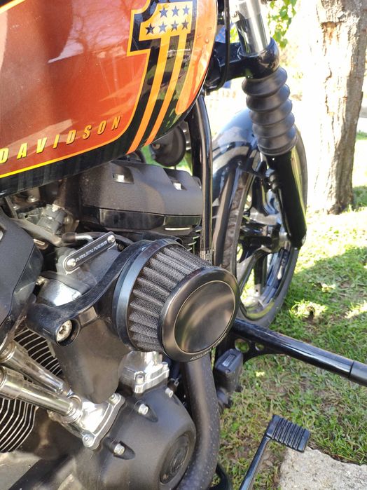 Седалка, сиси бар, воздушен фильтр Harley Davidson Softai Street Bob