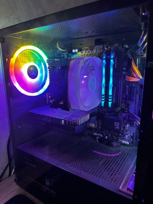 PC GAMING I3 10100F GTX 1650 ( fortnite cs2 gta5)