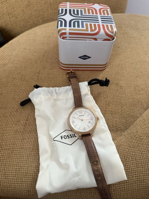 Fossil дамски часовник