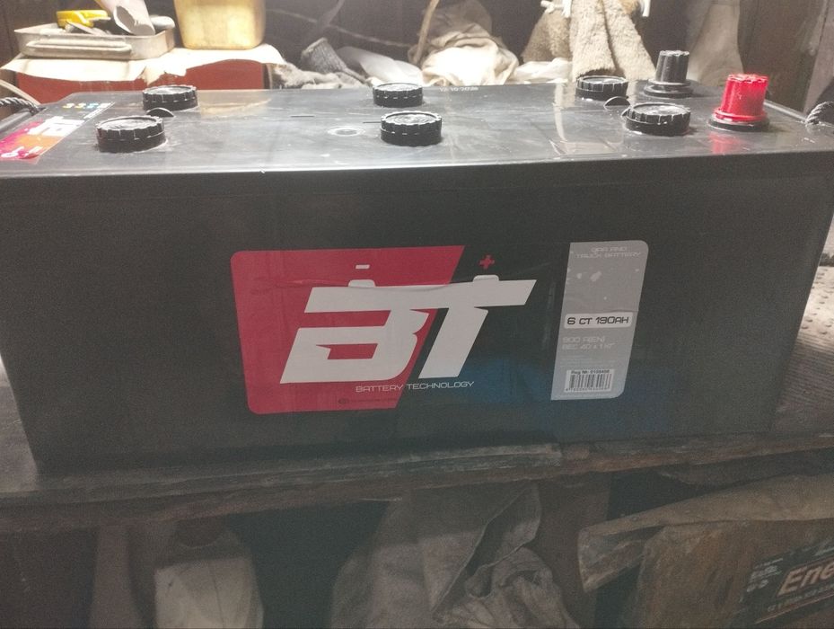 Продам  аккумулятор для грузовых автомобилей 190 ампер, ХОВО