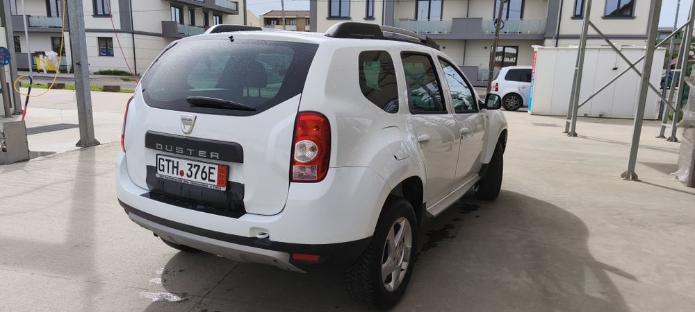 Vând Dacia Duster 1.6.  sau SCHIMB cu ATV CF MOTO 650