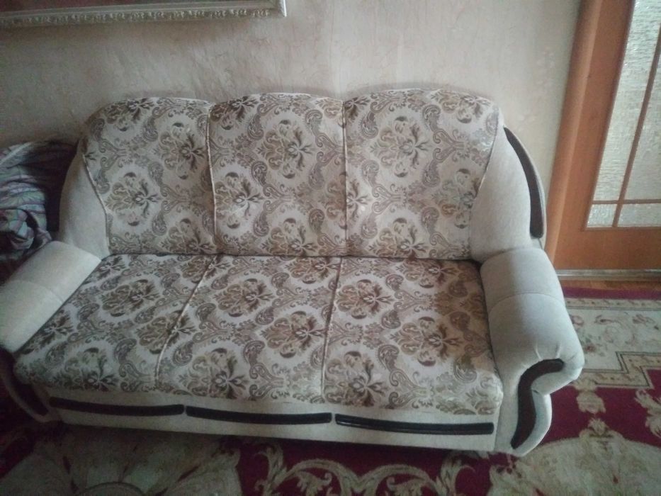 Продам Диван с Креслом