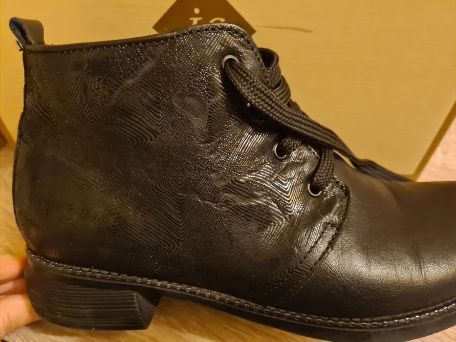 Дамски боти-естествена кожа