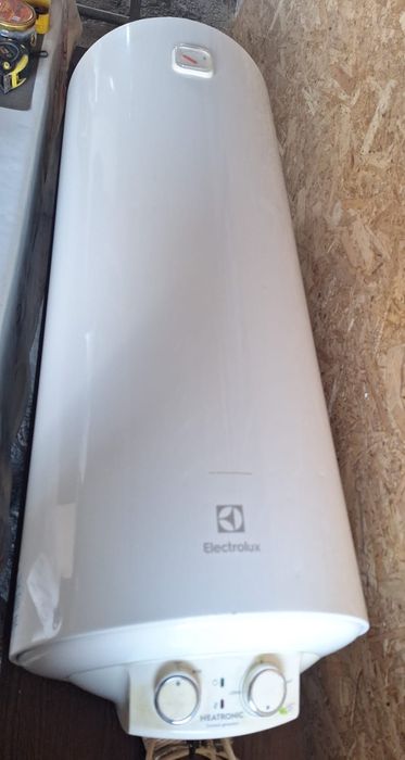 Бойлер Electrolux водонагреватель