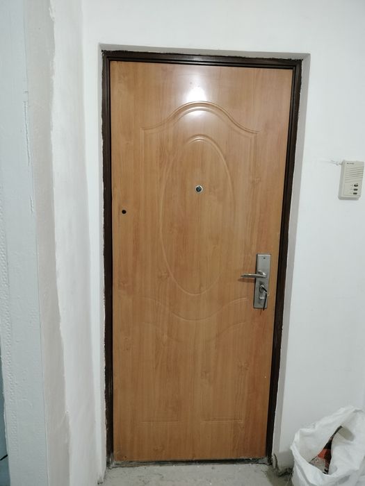 Ușa metalică exterior/interior