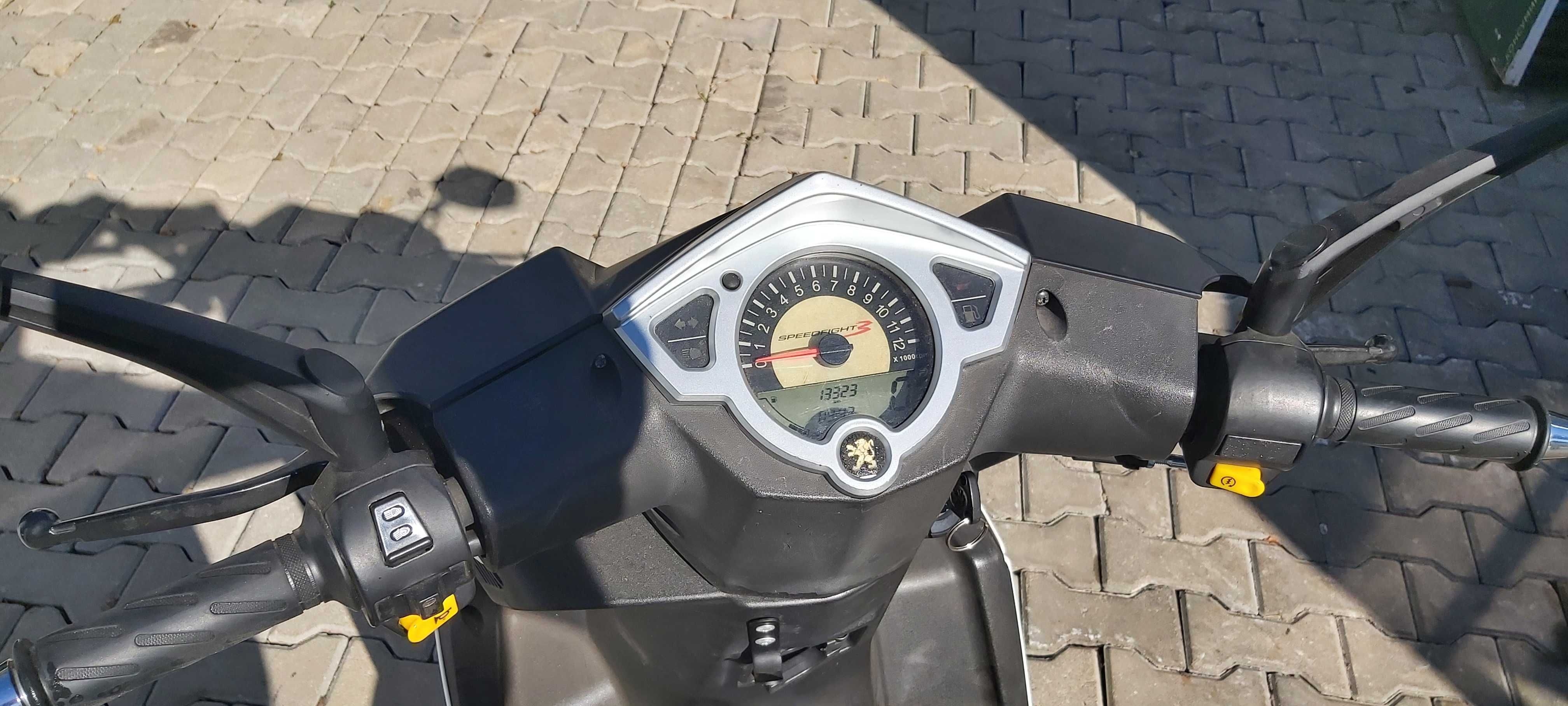 скутер  пежо  speedfigt