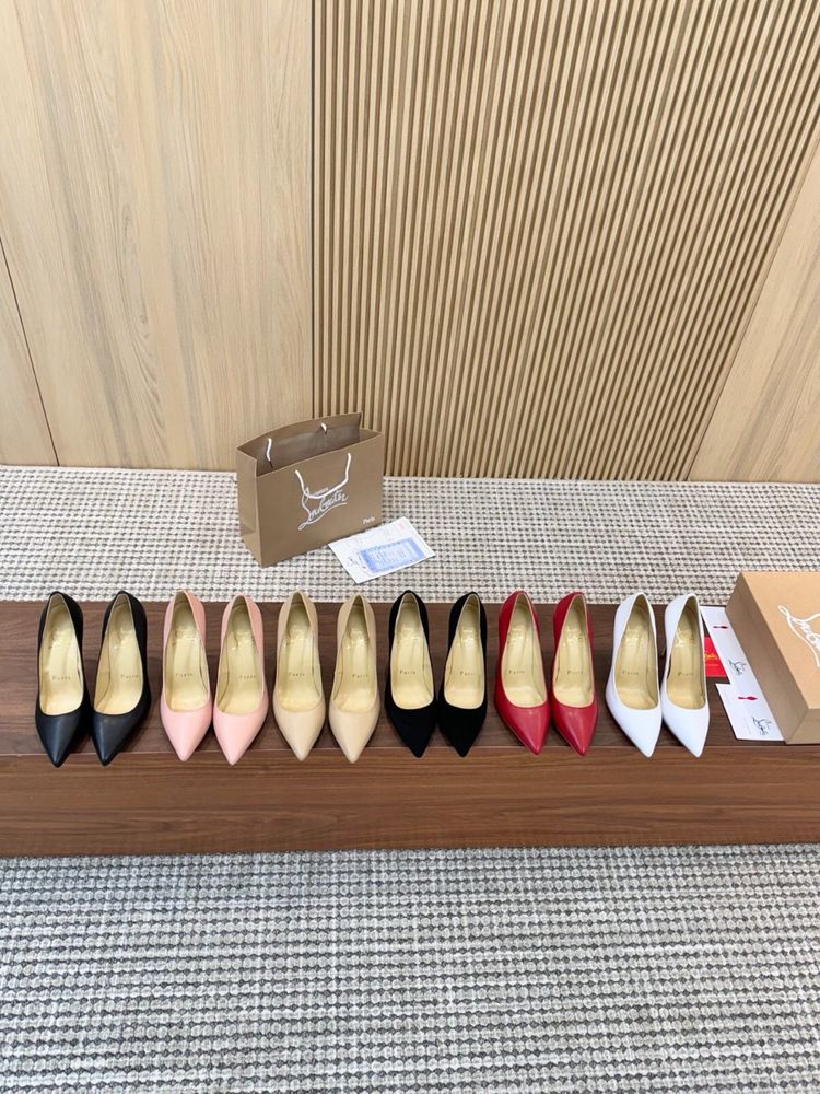 Pantofi Louboutin So Kate