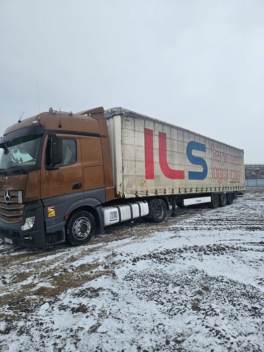 Semiremorca Mega Krone