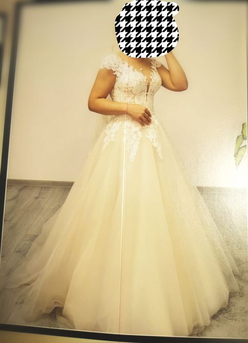 De vânzare rochie de mireasa