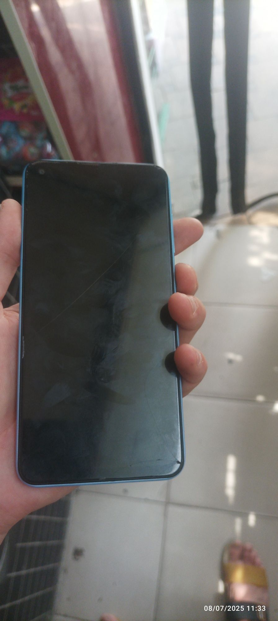Redmi sotiladi 64talig