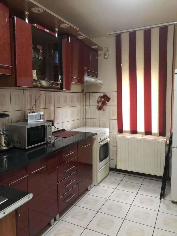 Apartament 3 camere, Confectii