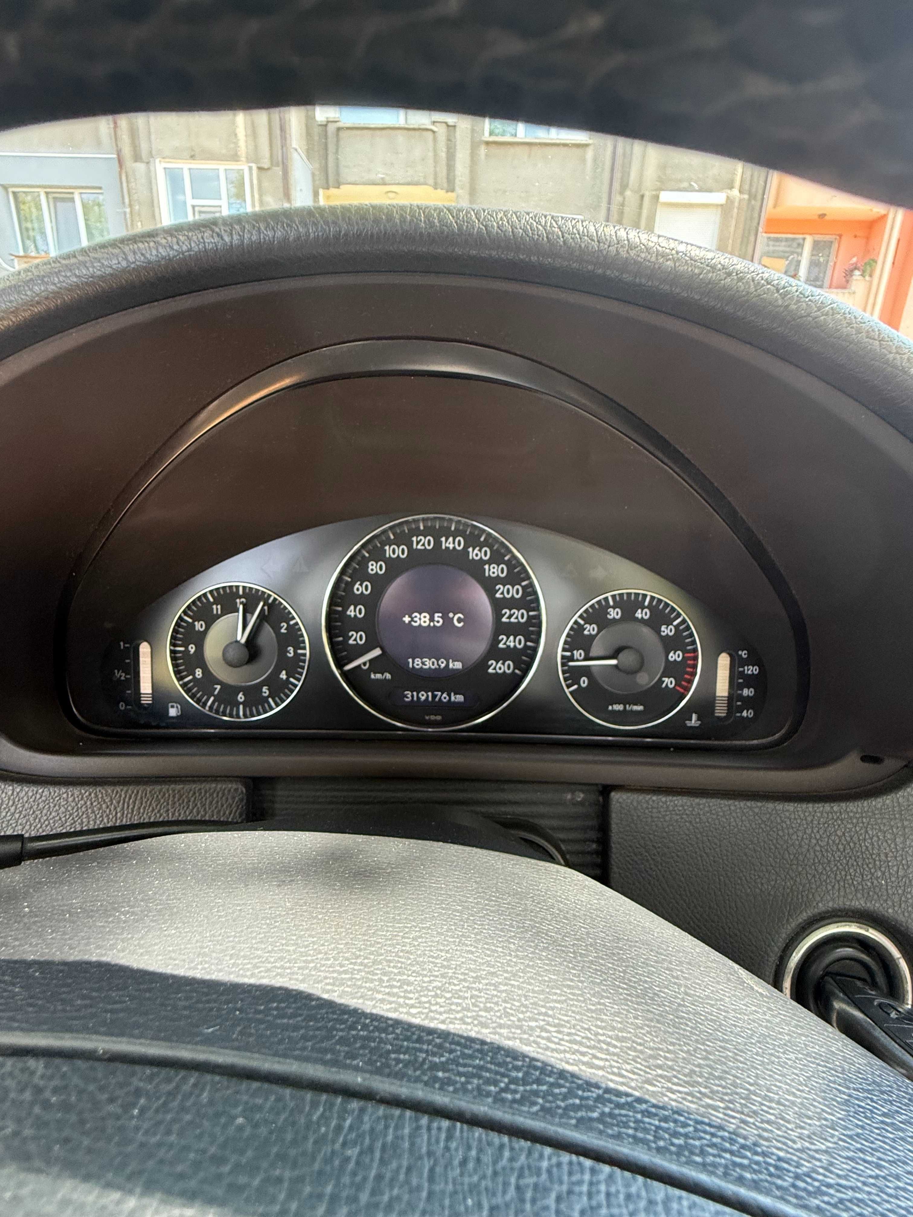 Mercedes Benz CLK 200 Kompressor Avantgarde Cabrio