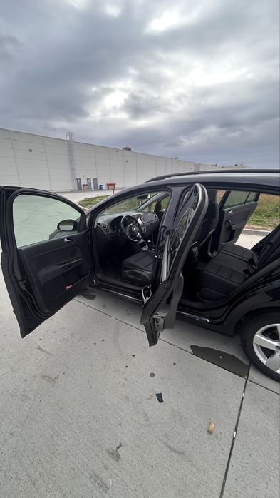 Vând  Golf 6 Plus